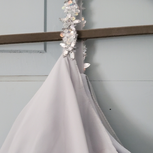 Dress - Picture 4 of 5